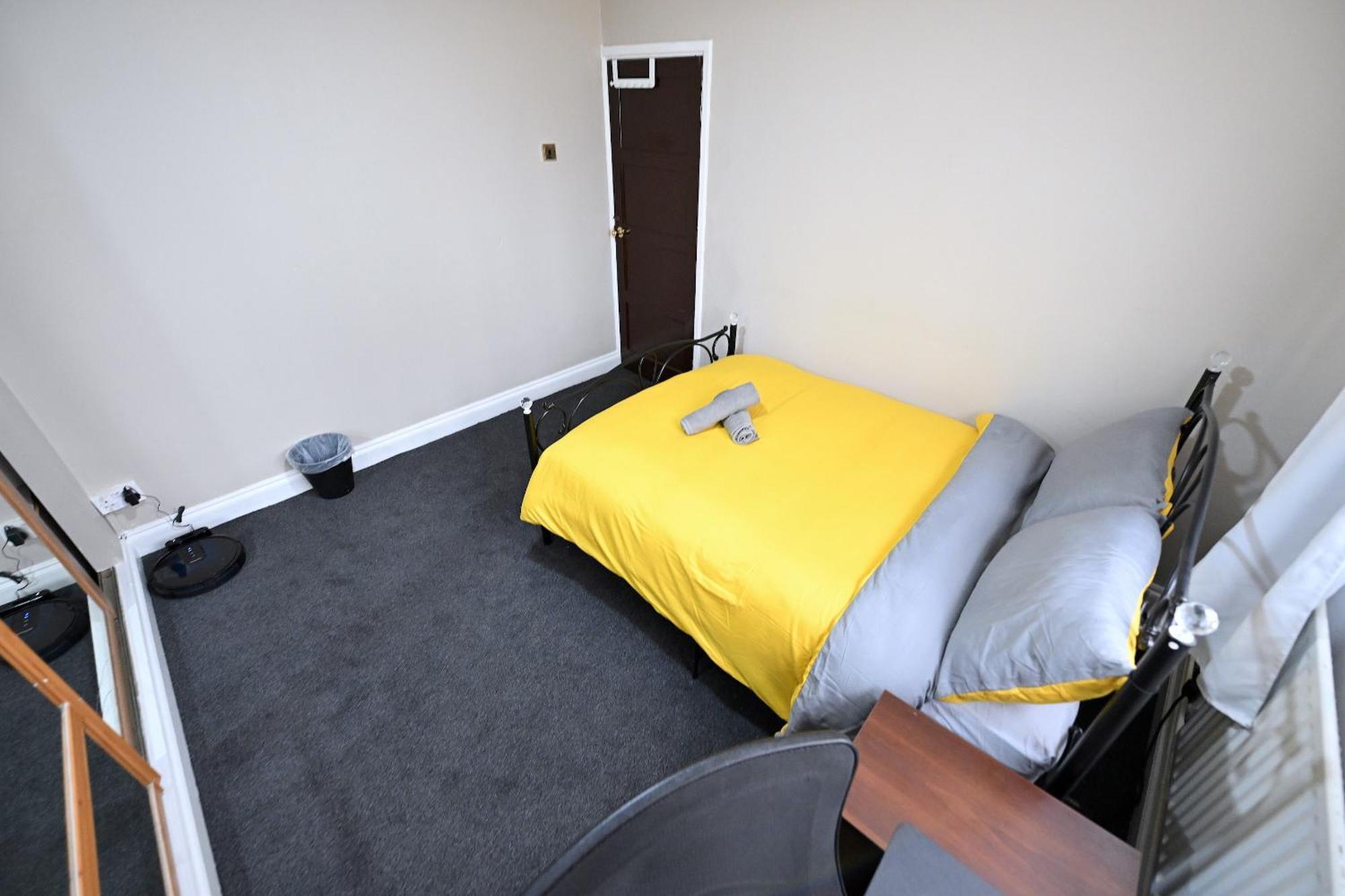 Apartment Stunning 2-bedroom